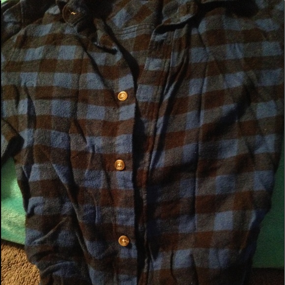 Boys flannel shirt - Picture 2 of 3